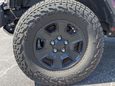 Used 2022 Jeep Gladiator Mojave w/ LED Lighting Group AWD/4WD image 29