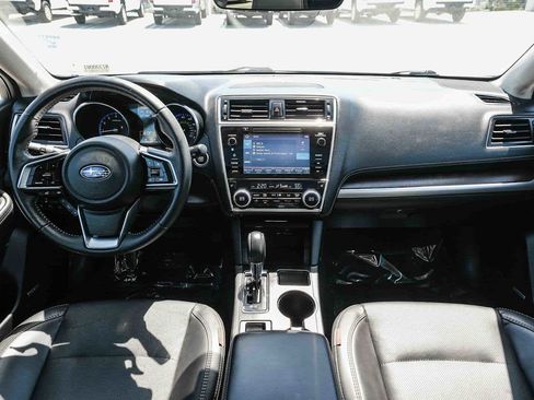 Used 2019 Subaru Outback 3.6R Limited AWD/4WD image 13