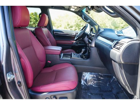 Used 2023 Lexus GX 460 Premium w/ Premium Plus Package AWD/4WD image 17