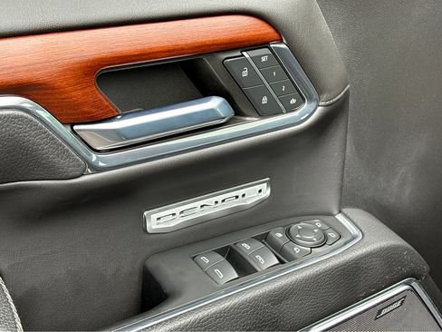Used 2023 GMC Sierra 1500 Denali image 23