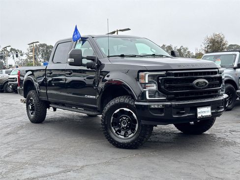 Certified 2022 Ford F350 Lariat w/ Tremor Off-Road Package AWD/4WD image 2