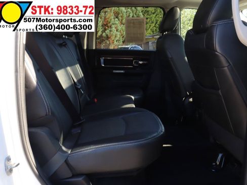 Used 2015 RAM 1500 Laramie AWD/4WD image 16