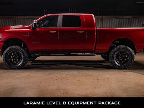 Used 2024 RAM 2500 Laramie w/ Night Edition AWD/4WD image 6