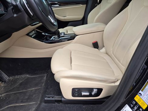 Used 2021 BMW X3 xDrive30i w/ Convenience Package image 10