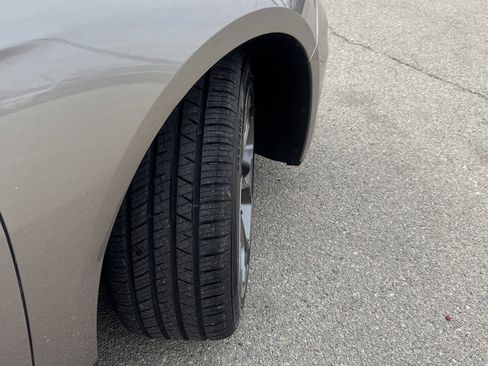 Used 2023 Chevrolet Malibu LT image 12