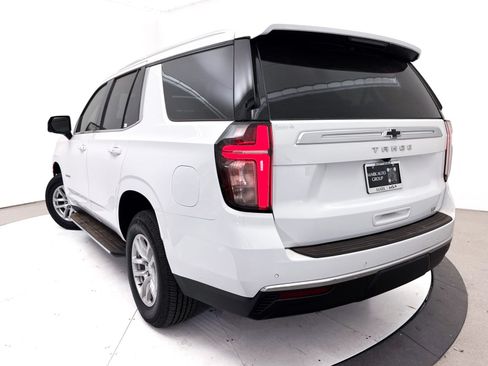 Used 2022 Chevrolet Tahoe LT w/ Luxury Package AWD/4WD image 8