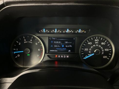Used 2018 Ford F150 XLT w/ Equipment Group 301A Mid RWD image 24