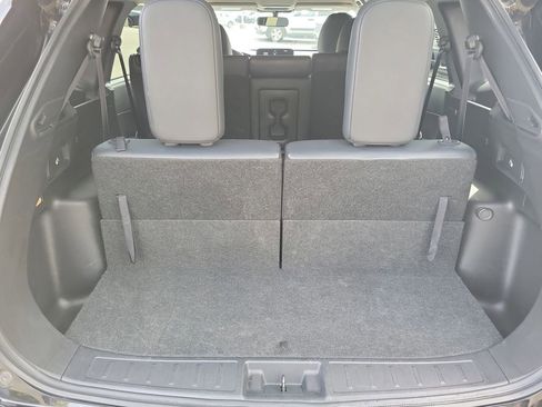 Used 2024 Mitsubishi Outlander SE AWD/4WD image 11