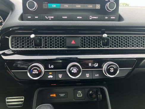 Certified 2023 Honda Civic Sport image 18