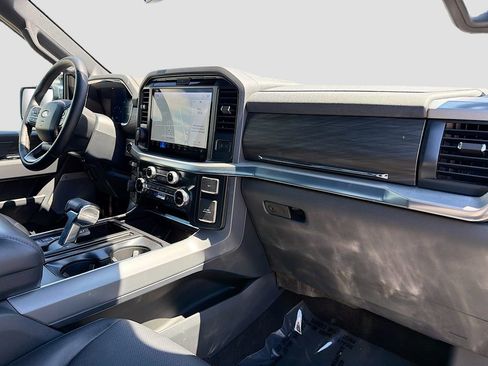 Used 2025 Ford F150 Lariat w/ Equipment Group 501A Mid AWD/4WD image 31