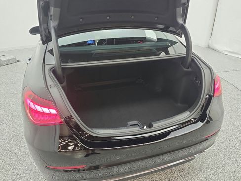 Certified 2025 Mercedes-Benz C 300 Sedan image 18