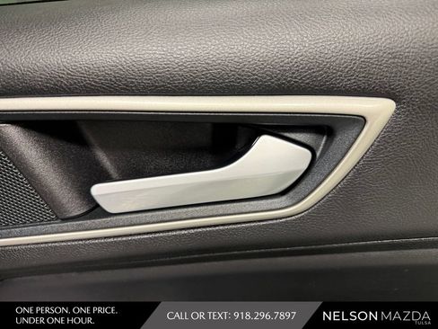 Used 2024 Ford Edge SEL AWD/4WD image 39