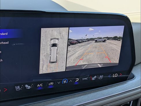 New 2026 Chevrolet Suburban High Country AWD/4WD image 24