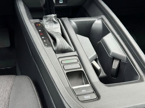 Certified 2023 Honda Accord EX image 15