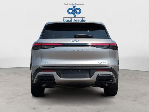 Used 2025 INFINITI QX60 Luxe image 10