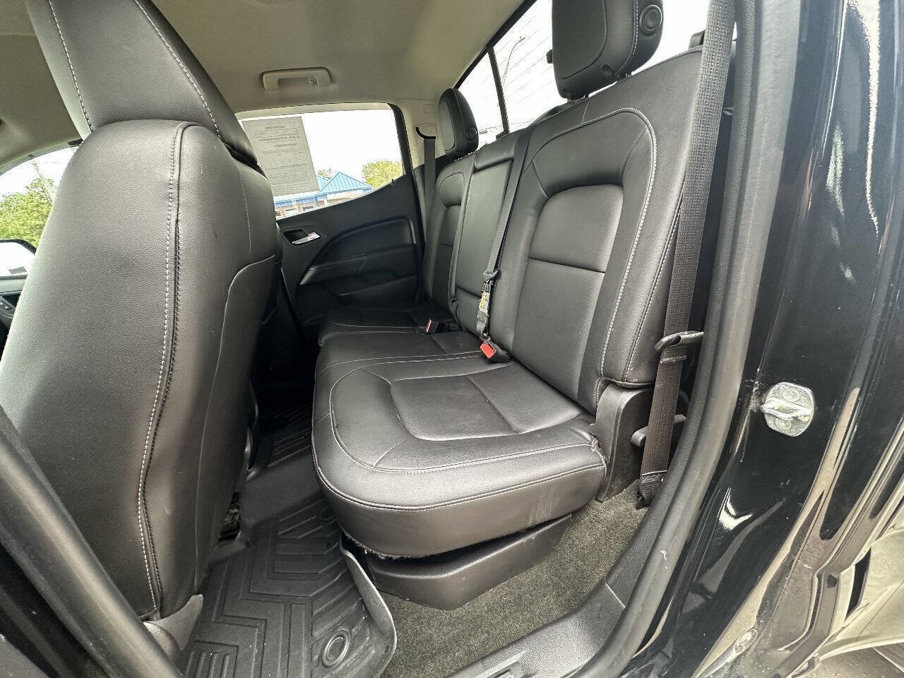 Used 2016 GMC Canyon SLT w/ Driver Alert Package AWD/4WD image 18