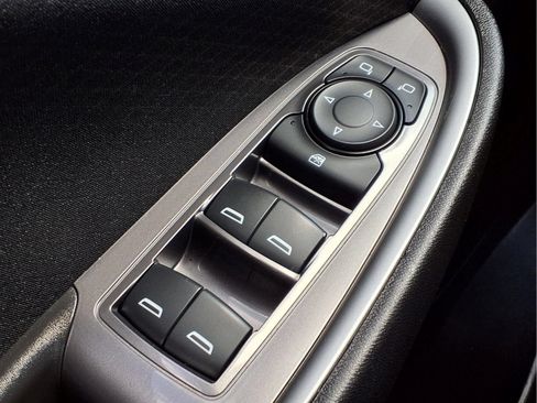 Used 2023 Chevrolet Malibu LS FWD image 21