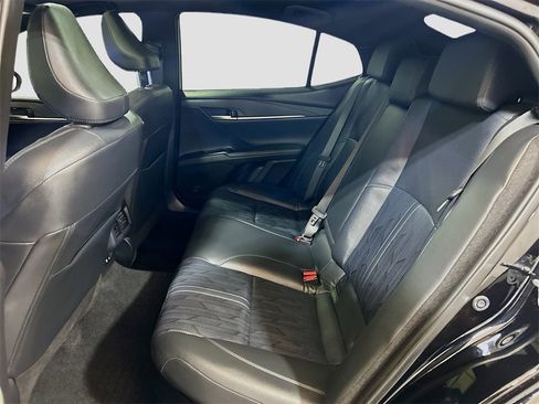 Used 2025 Toyota Camry XSE w/ Premium Package image 22