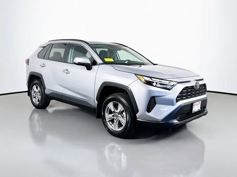 Certified 2025 Toyota RAV4 XLE w/ Convenience Package AWD/4WD image 10
