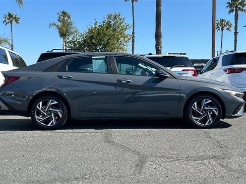 Certified 2025 Hyundai Elantra Sport image 3