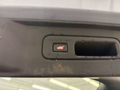 Used 2023 Honda Pilot Touring image 21
