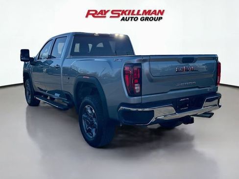 Used 2026 GMC Sierra 2500 SLE w/ SLE Value Package; image 5