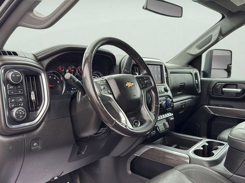 Used 2022 Chevrolet Silverado 2500 LTZ w/ LTZ Convenience Package image 22