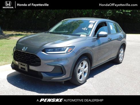 Used 2023 Honda HR-V LX image 1