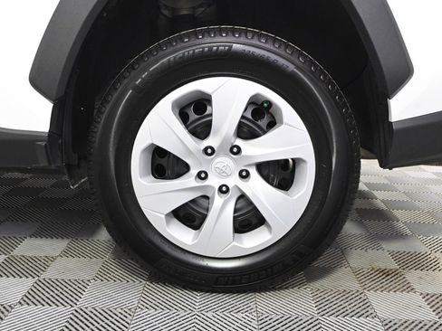 Used 2023 Toyota RAV4 LE image 20