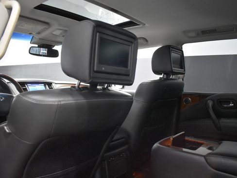 Used 2017 INFINITI QX80 4WD w/ Deluxe Technology Package image 37