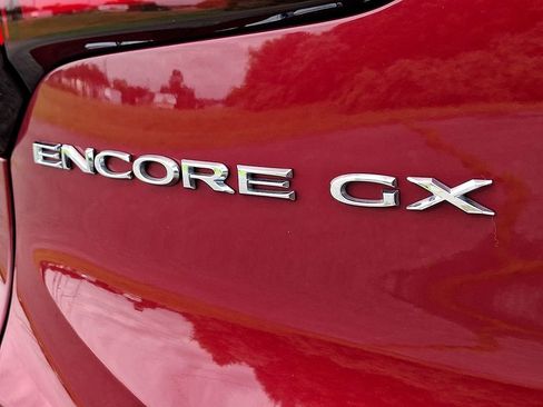 Certified 2021 Buick Encore GX Preferred FWD image 30