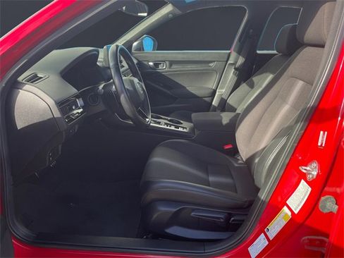 Used 2024 Honda Civic Sport image 9
