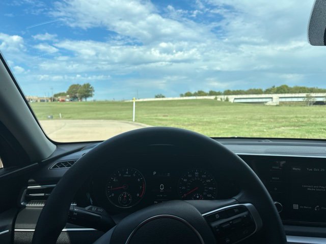 Used 2022 Kia K5 LXS FWD image 12