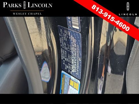 Used 2022 Kia Carnival LX FWD image 33