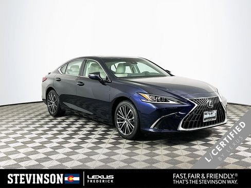 Used 2025 Lexus ES 300h w/ Premium Package image 1