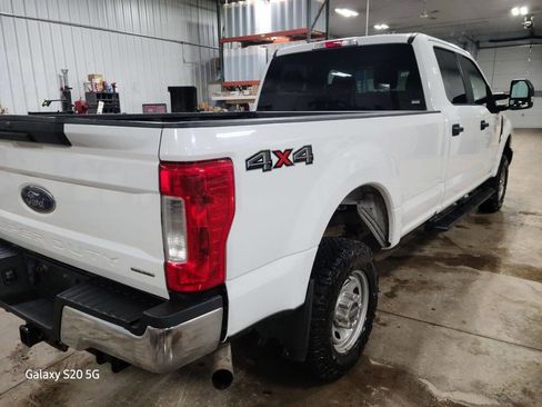 Used 2019 Ford F250 XL w/ Power Equipment Group image 8