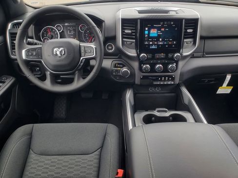 New 2026 RAM 1500 4x4 Crew Cab image 26