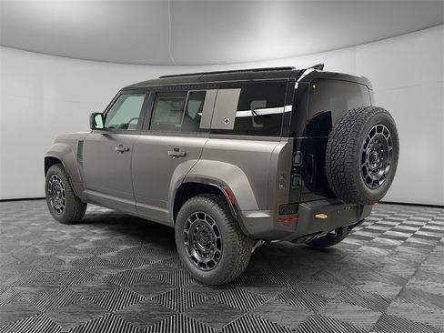 New 2026 Land Rover Defender 110 image 3