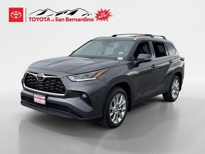 New 2025 Toyota Highlander Limited