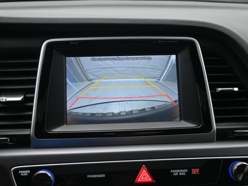 Used 2018 Hyundai Sonata Sport FWD image 17