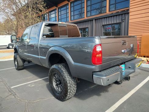 Used 2016 Ford F250 Lariat w/ Lariat Interior Package image 3