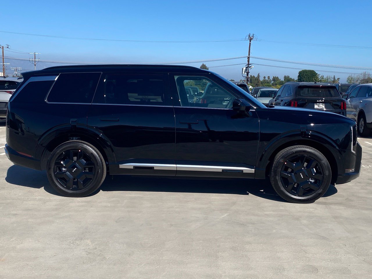 New 2027 Kia Telluride SX FWD image 2