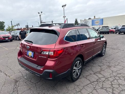 Used 2018 Subaru Outback 2.5i Limited AWD/4WD image 12