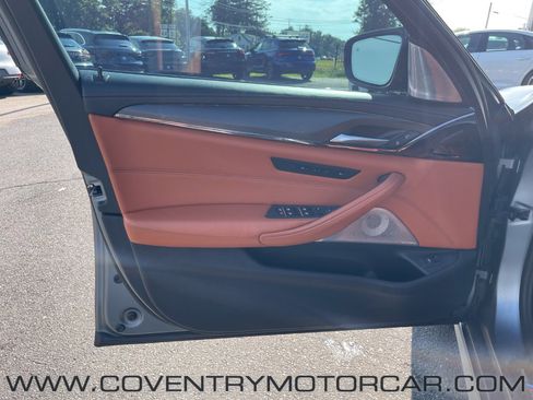 Used 2021 BMW M5 w/ Competition Package image 38