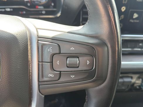Used 2025 GMC Sierra 1500 SLT AWD/4WD image 22