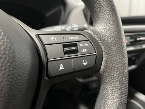 New 2026 Honda HR-V LX image 16