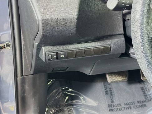 Used 2024 Toyota Corolla LE FWD image 10