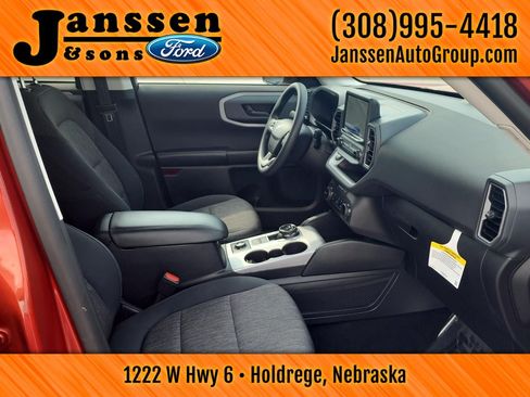 Used 2023 Ford Bronco Sport Big Bend AWD/4WD image 7