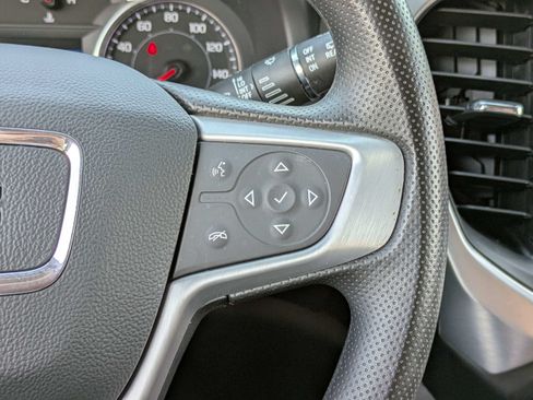 Used 2023 GMC Acadia SLE w/ Driver Convenience Package FWD image 26