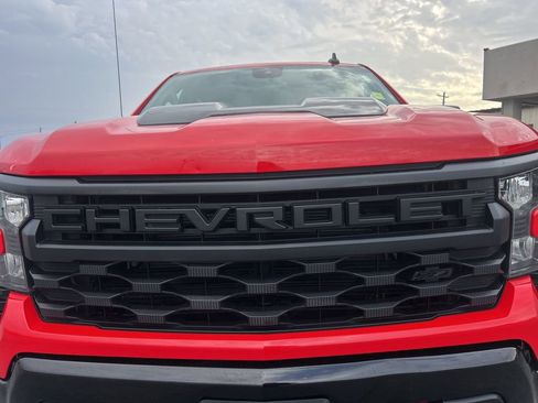 Used 2023 Chevrolet Silverado 1500 Custom Trail Boss w/ LPO, Dark Essentials Package image 29